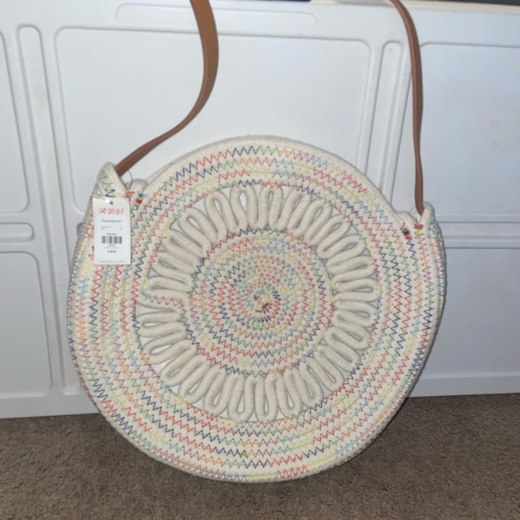 Francesca's Collections Handbags - Francesca’s Woven Circle Tote